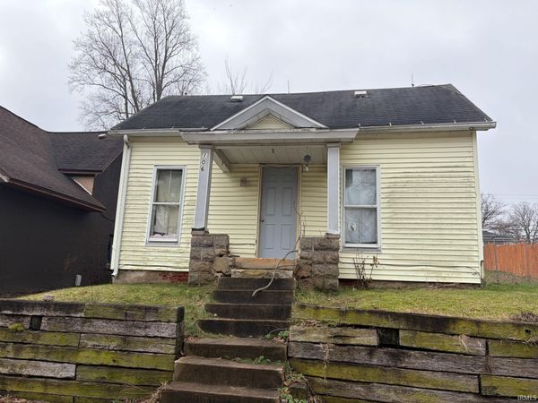 106 W Front Street, New Carlisle, IN 46552