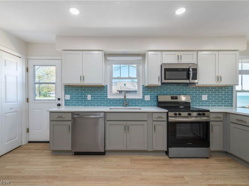 3844 Edgewater Drive, Vermilion, OH 44089 Photo 13