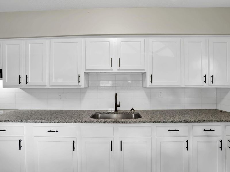 1236 Grovewood Drive , Columbus, OH 43207 Photo 14