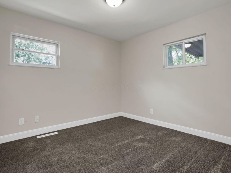 1236 Grovewood Drive , Columbus, OH 43207 Photo 24