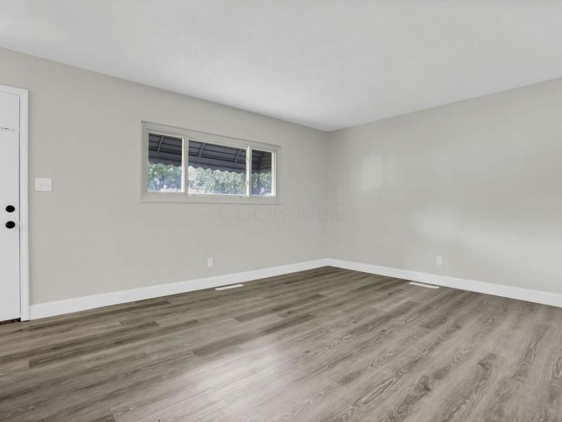 1236 Grovewood Drive , Columbus, OH 43207 Photo 9