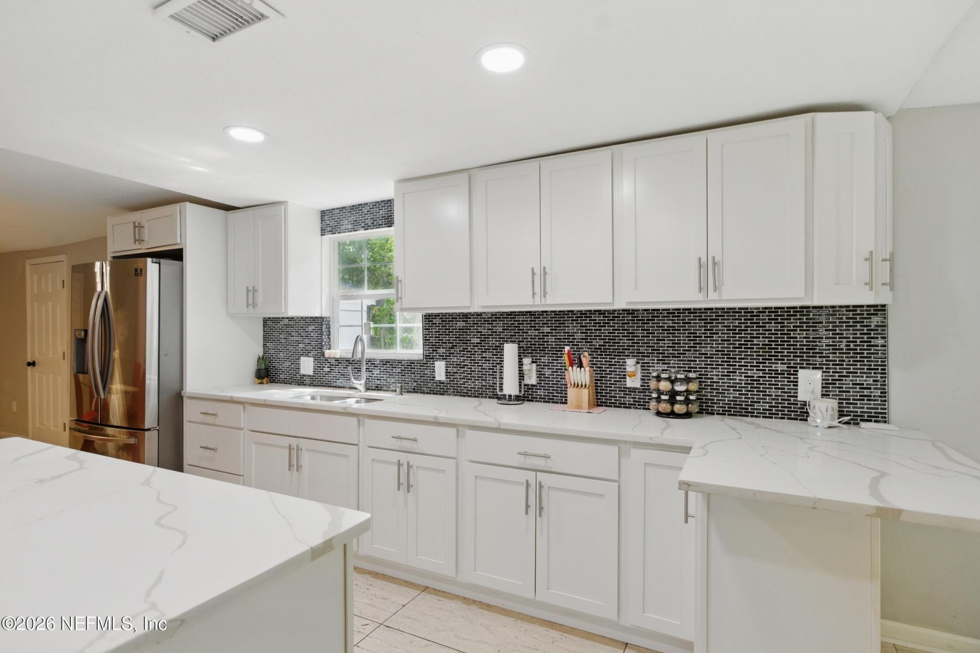 6878 Lenox Avenue, Jacksonville, FL 32205 Photo