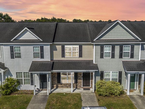 300 Caldwell Loop , Jacksonville, NC 28546