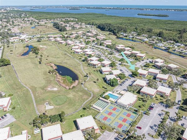 28 Pine Arbor Lane, Unit 101, Vero Beach, FL 32962