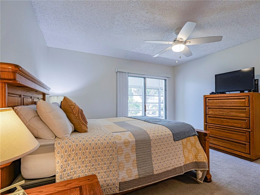 28 Pine Arbor Lane, Unit 101, Vero Beach, FL 32962 Photo