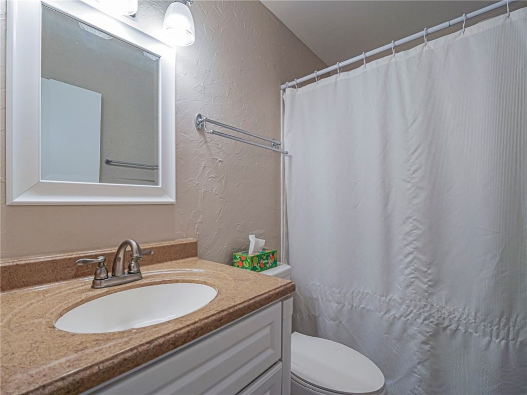 28 Pine Arbor Lane, Unit 101, Vero Beach, FL 32962 Photo