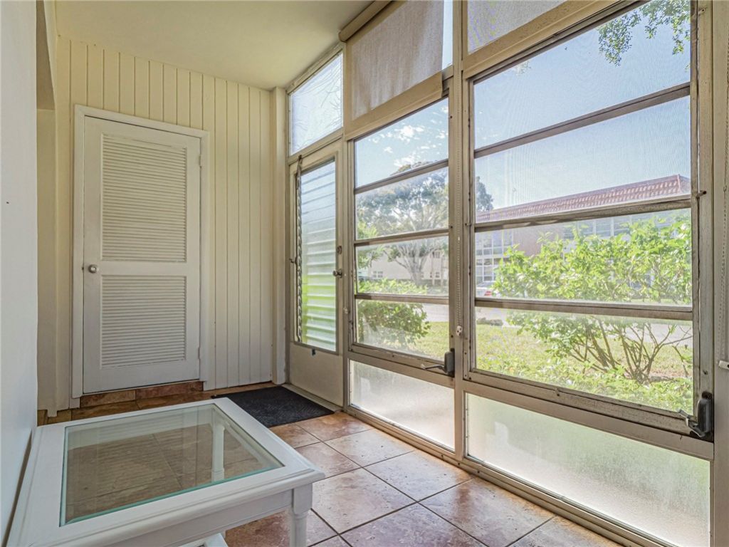 28 Pine Arbor Lane, Unit 101, Vero Beach, FL 32962 Photo