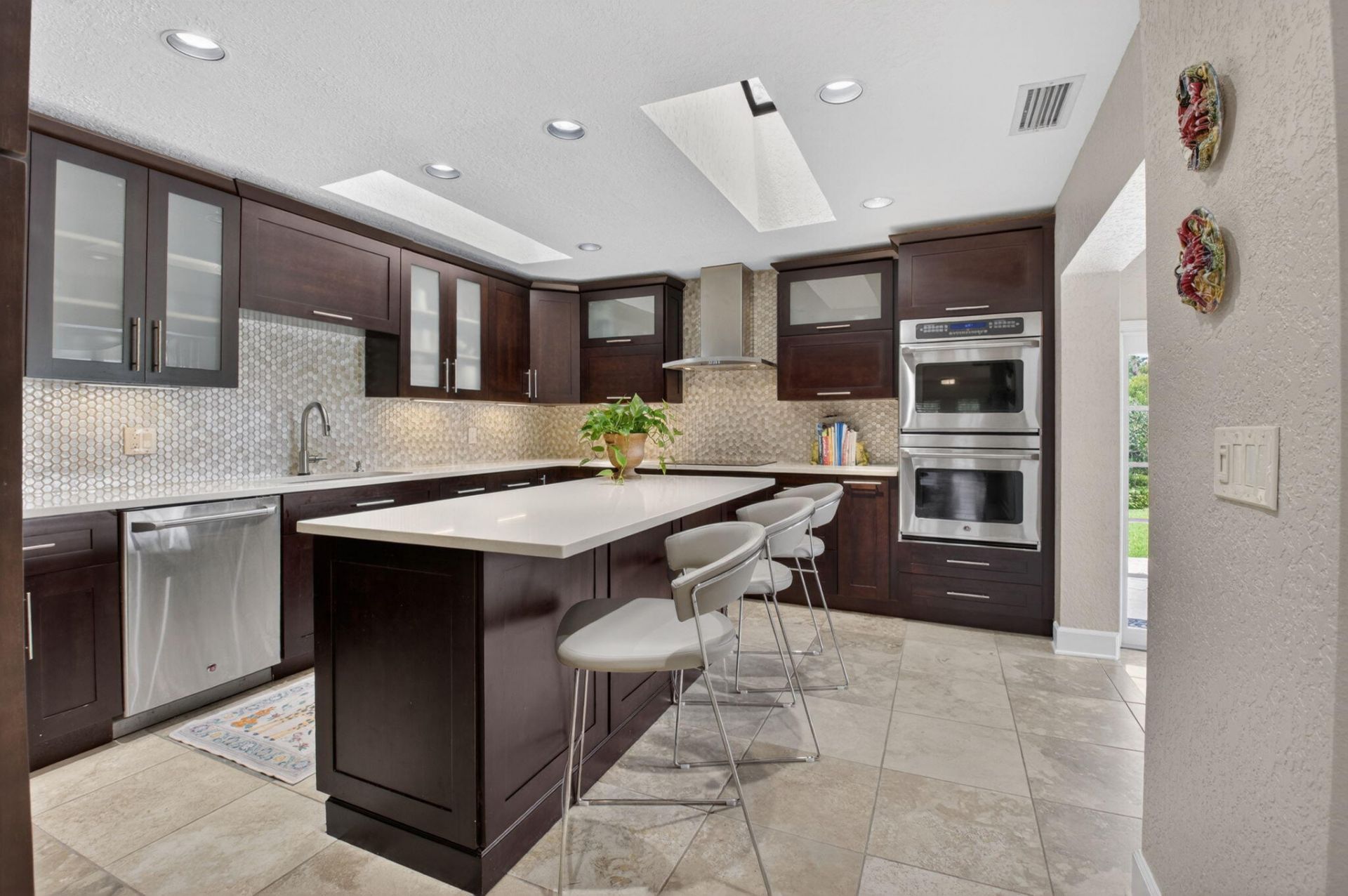 706 Foxpointe Circle, Delray Beach, FL 33445 Photo