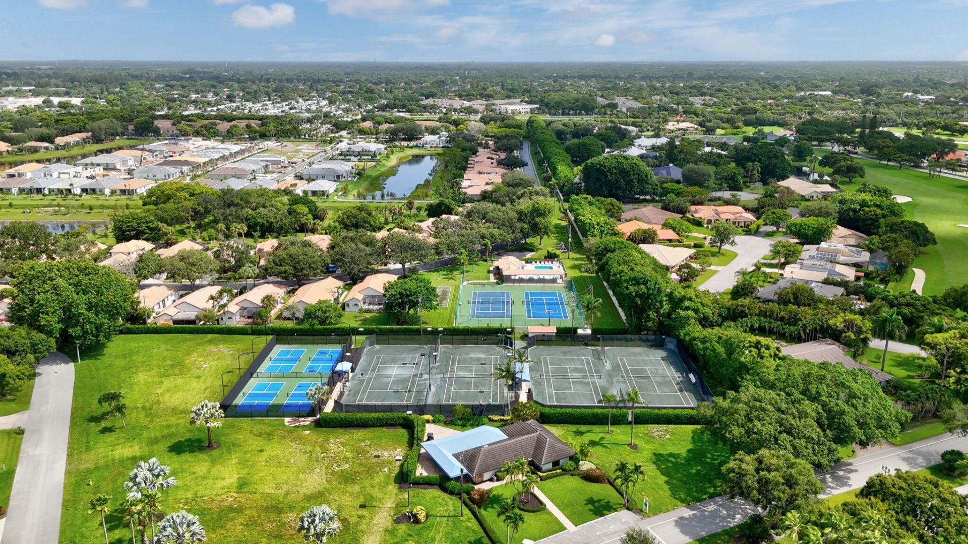 706 Foxpointe Circle, Delray Beach, FL 33445 Photo