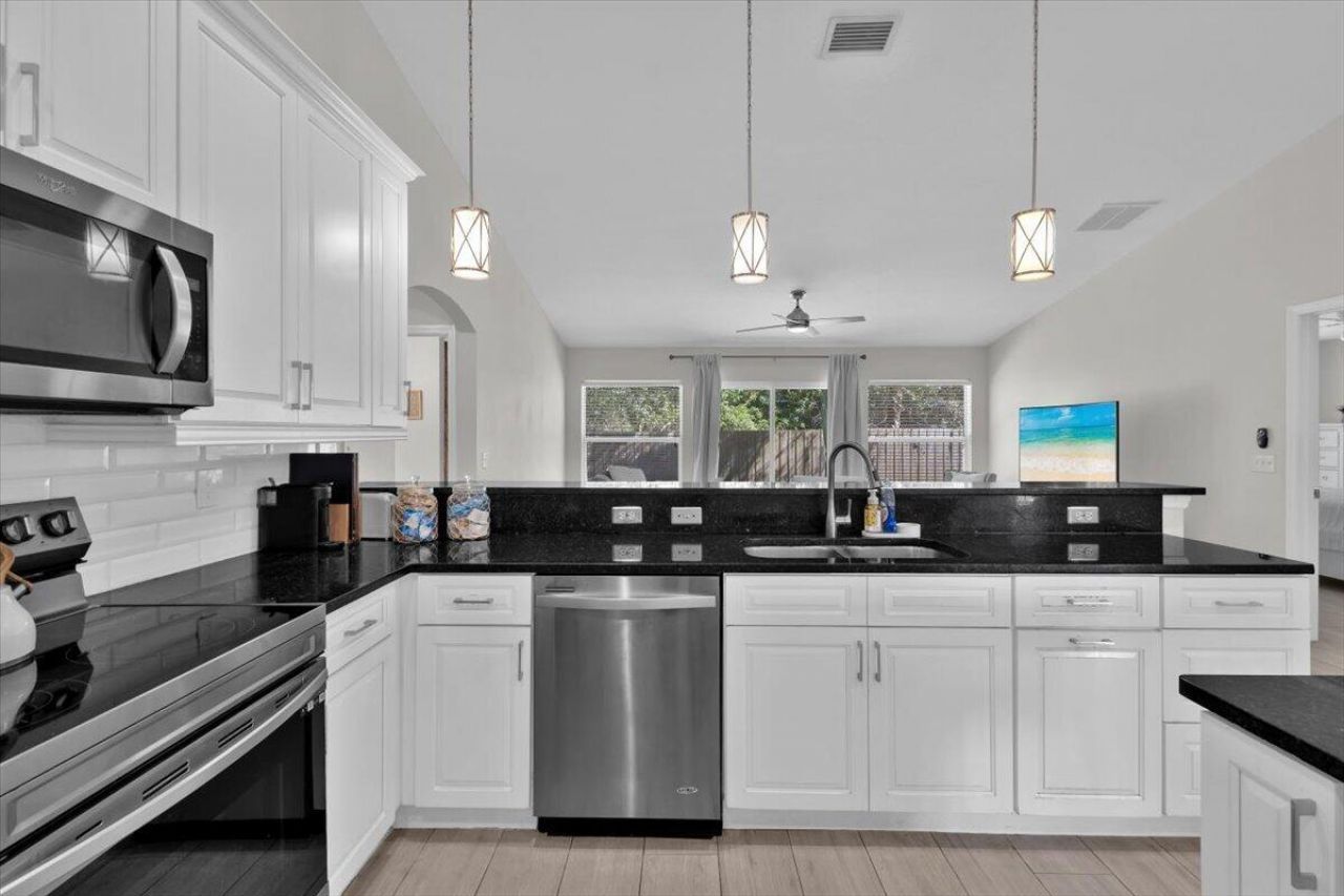 538 SW Comet Terrace, Port Saint Lucie, FL 34953 Photo