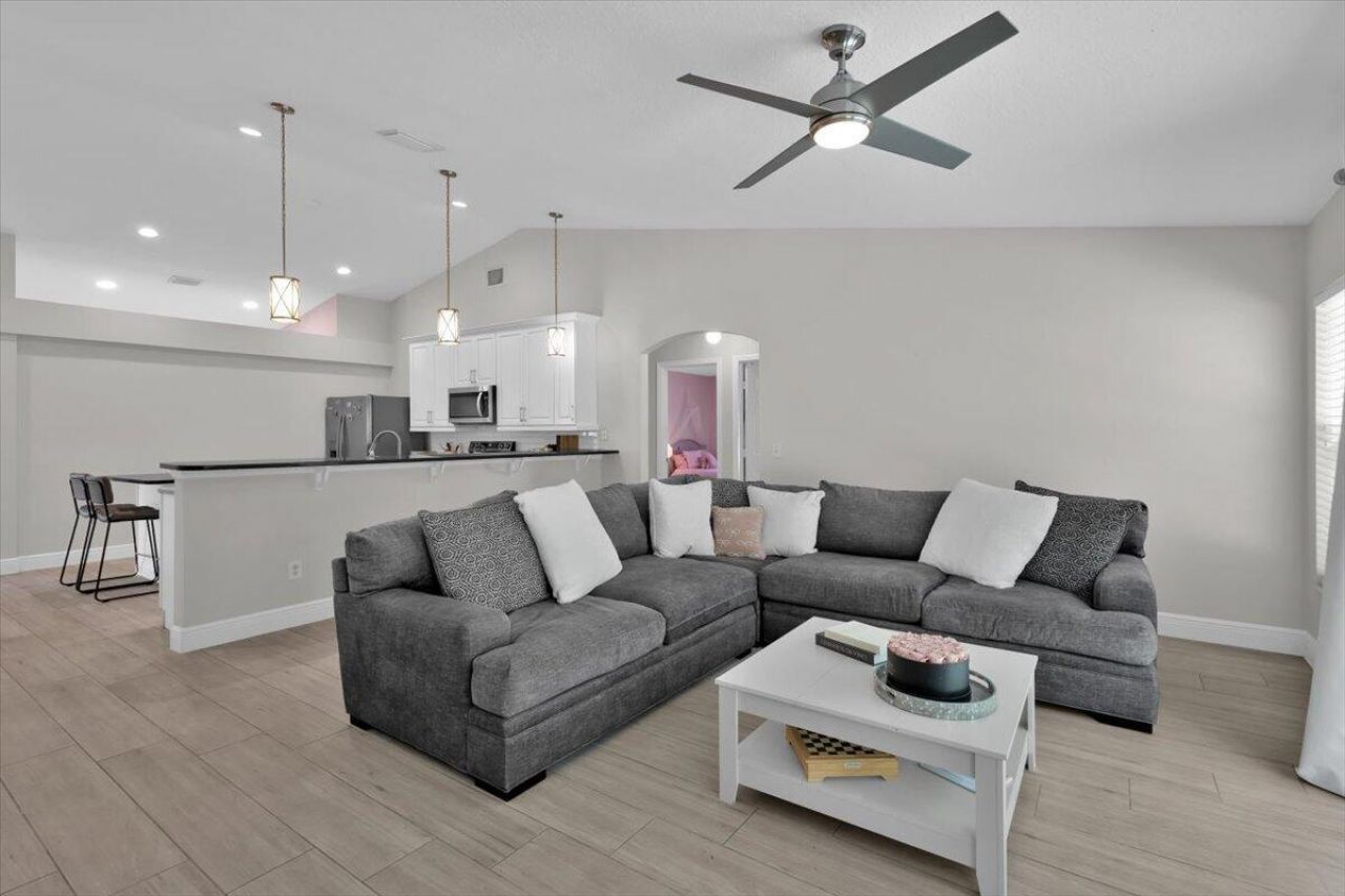 538 SW Comet Terrace, Port Saint Lucie, FL 34953 Photo