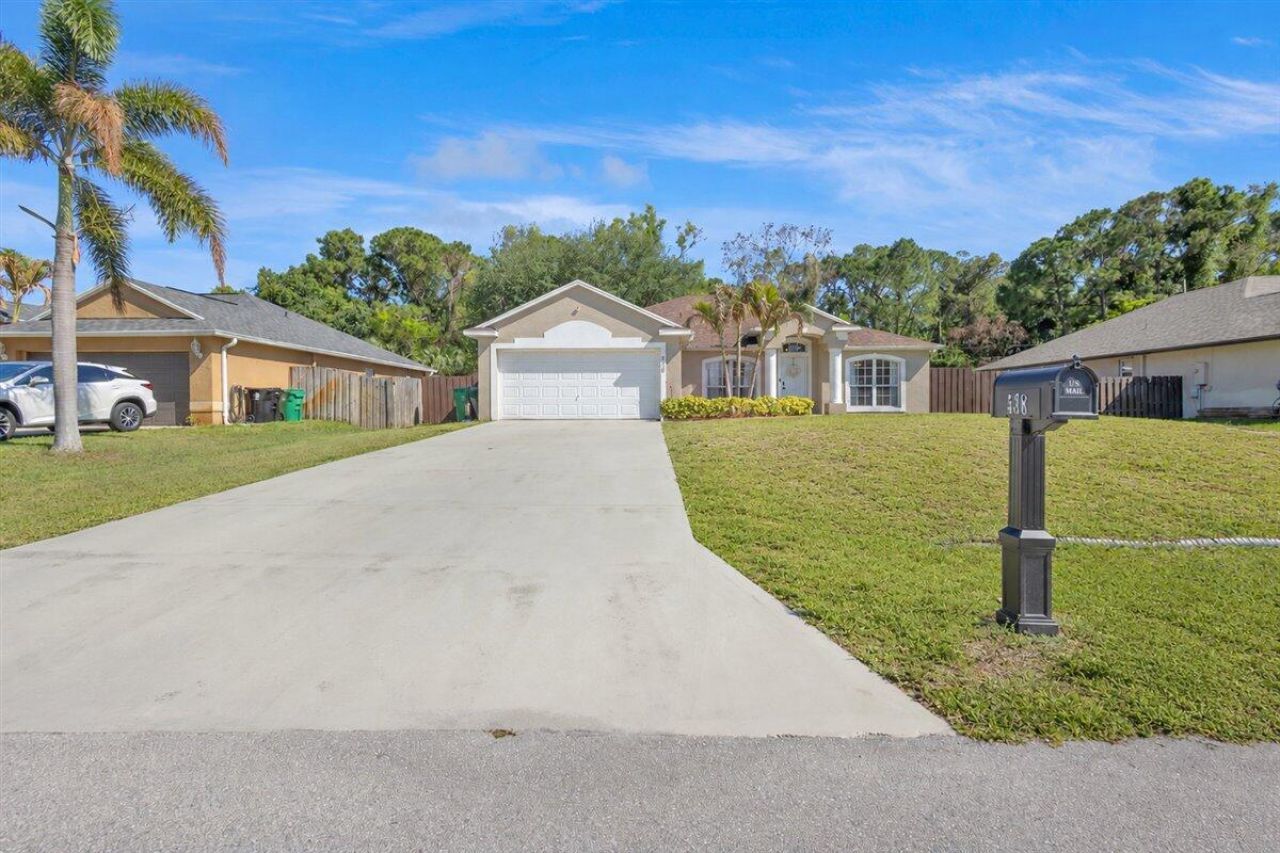 538 SW Comet Terrace, Port Saint Lucie, FL 34953 Photo