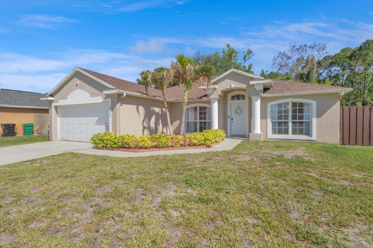 538 SW Comet Terrace, Port Saint Lucie, FL 34953 Photo