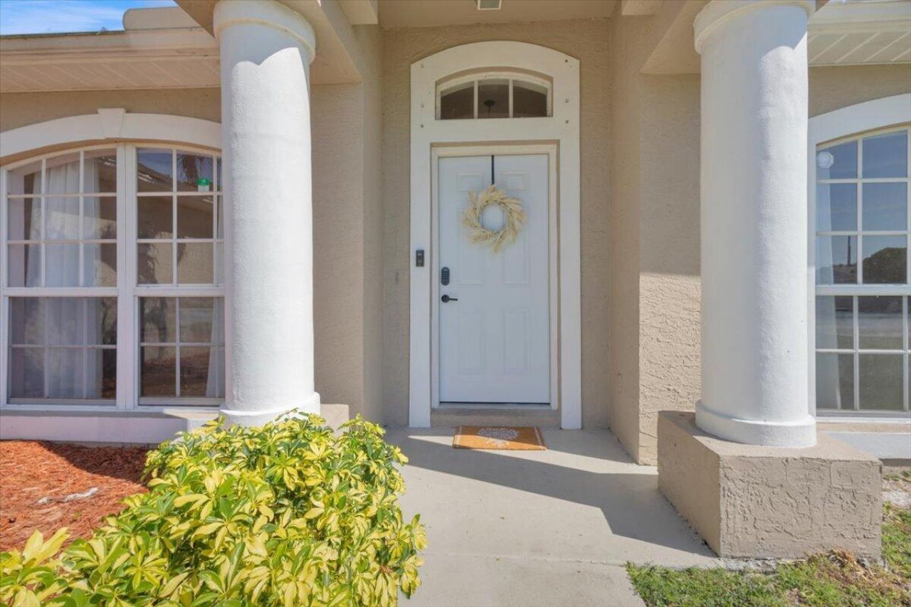 538 SW Comet Terrace, Port Saint Lucie, FL 34953 Photo
