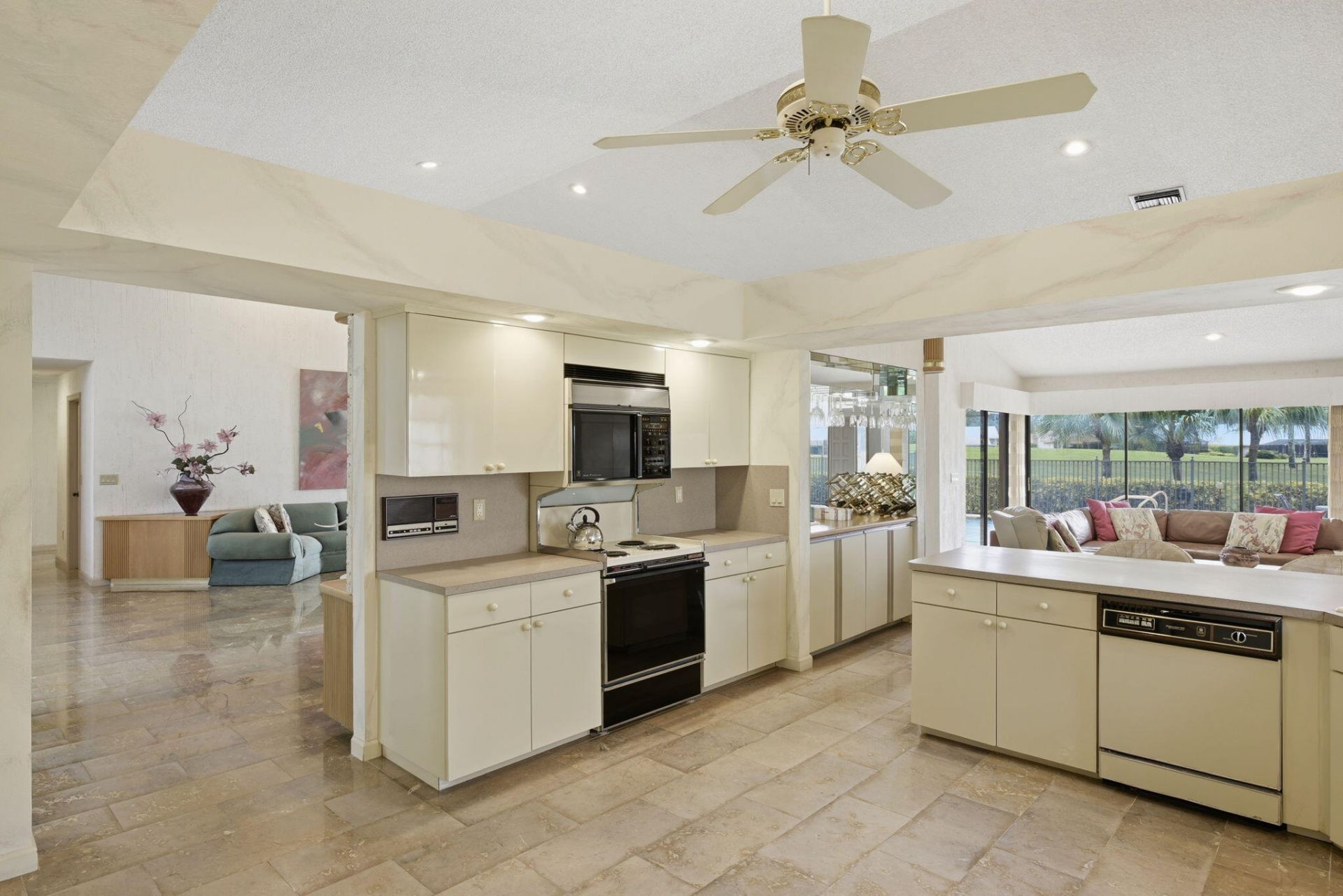 10330 Silver Lake Drive, Boca Raton, FL 33428 Photo