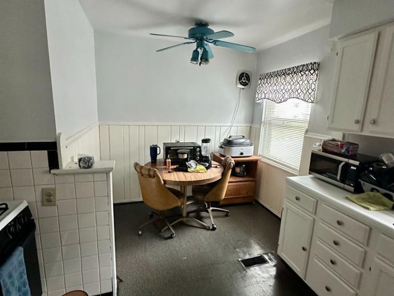 5858 Kennedy Avenue, Cincinnati, OH 45213 Photo 3