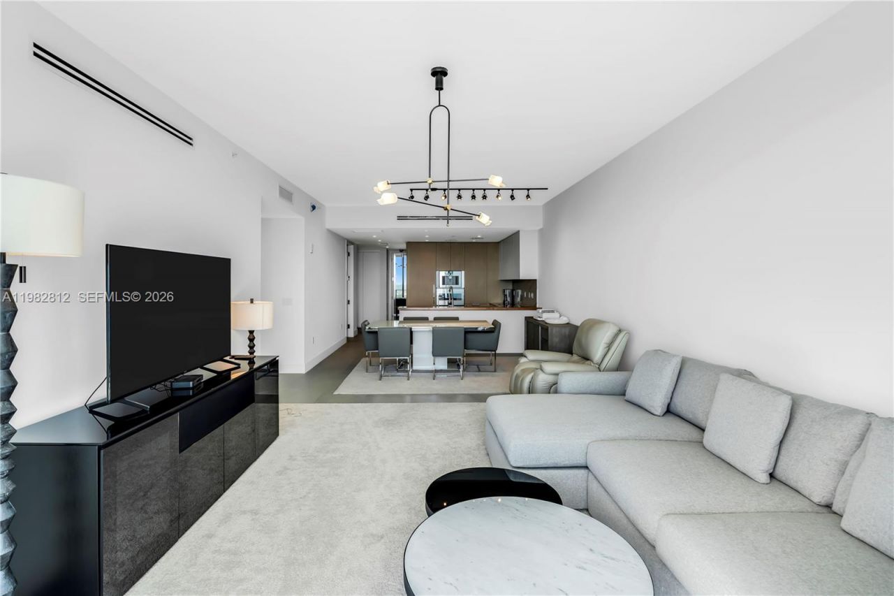 15701 Collins Ave, Unit 2903, Sunny Isles Beach, FL 33160 Photo