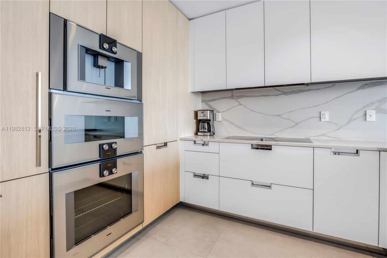 15701 Collins Ave, Unit 2903, Sunny Isles Beach, FL 33160 Photo