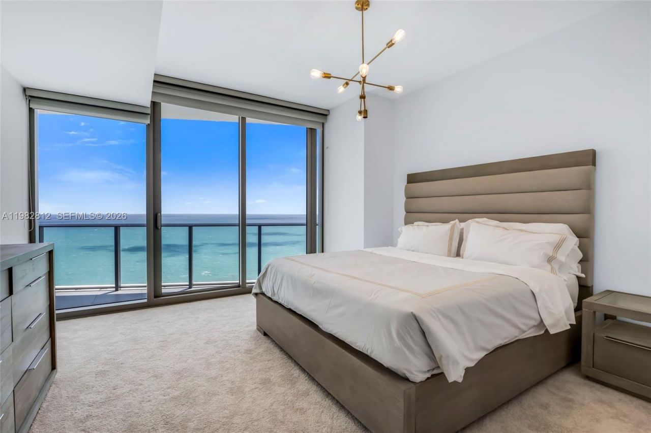 15701 Collins Ave, Unit 2903, Sunny Isles Beach, FL 33160 Photo