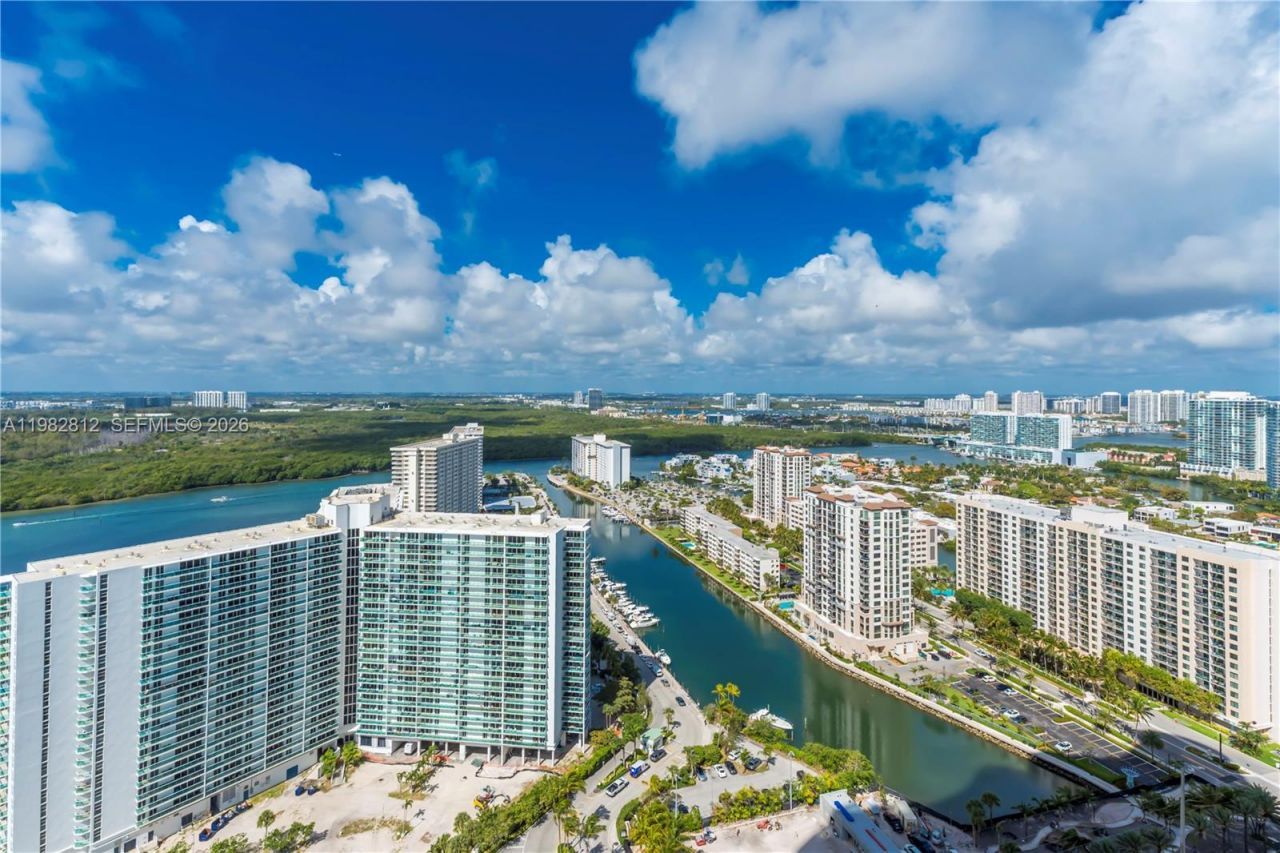 15701 Collins Ave, Unit 2903, Sunny Isles Beach, FL 33160 Photo