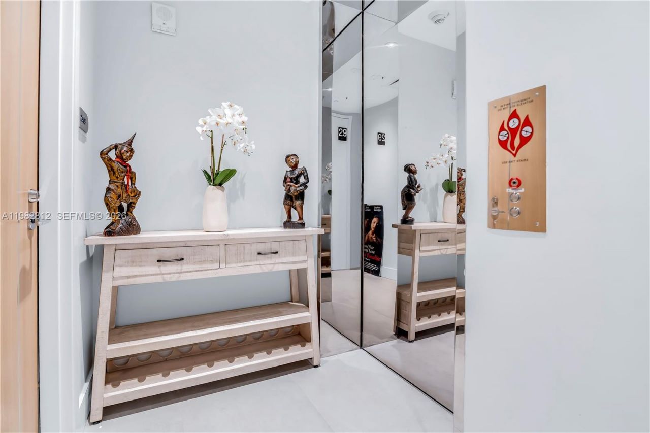 15701 Collins Ave, Unit 2903, Sunny Isles Beach, FL 33160 Photo