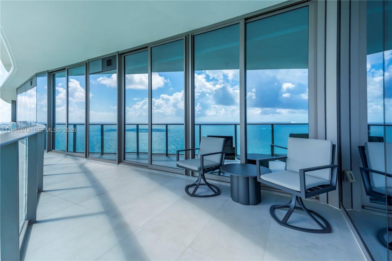 15701 Collins Ave, Unit 2903, Sunny Isles Beach, FL 33160 Photo
