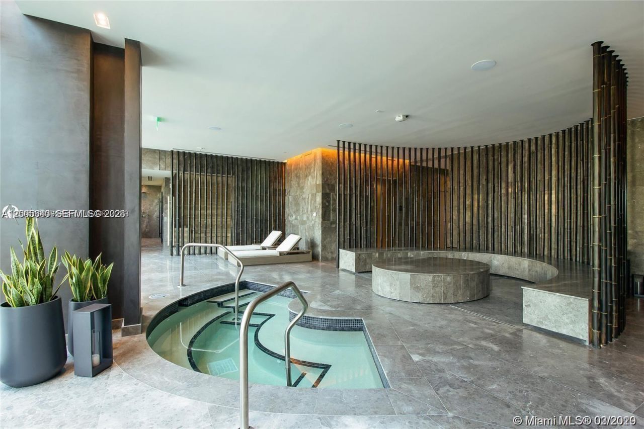 480 NE 31st St, Unit 2505, Miami, FL 33137 Photo
