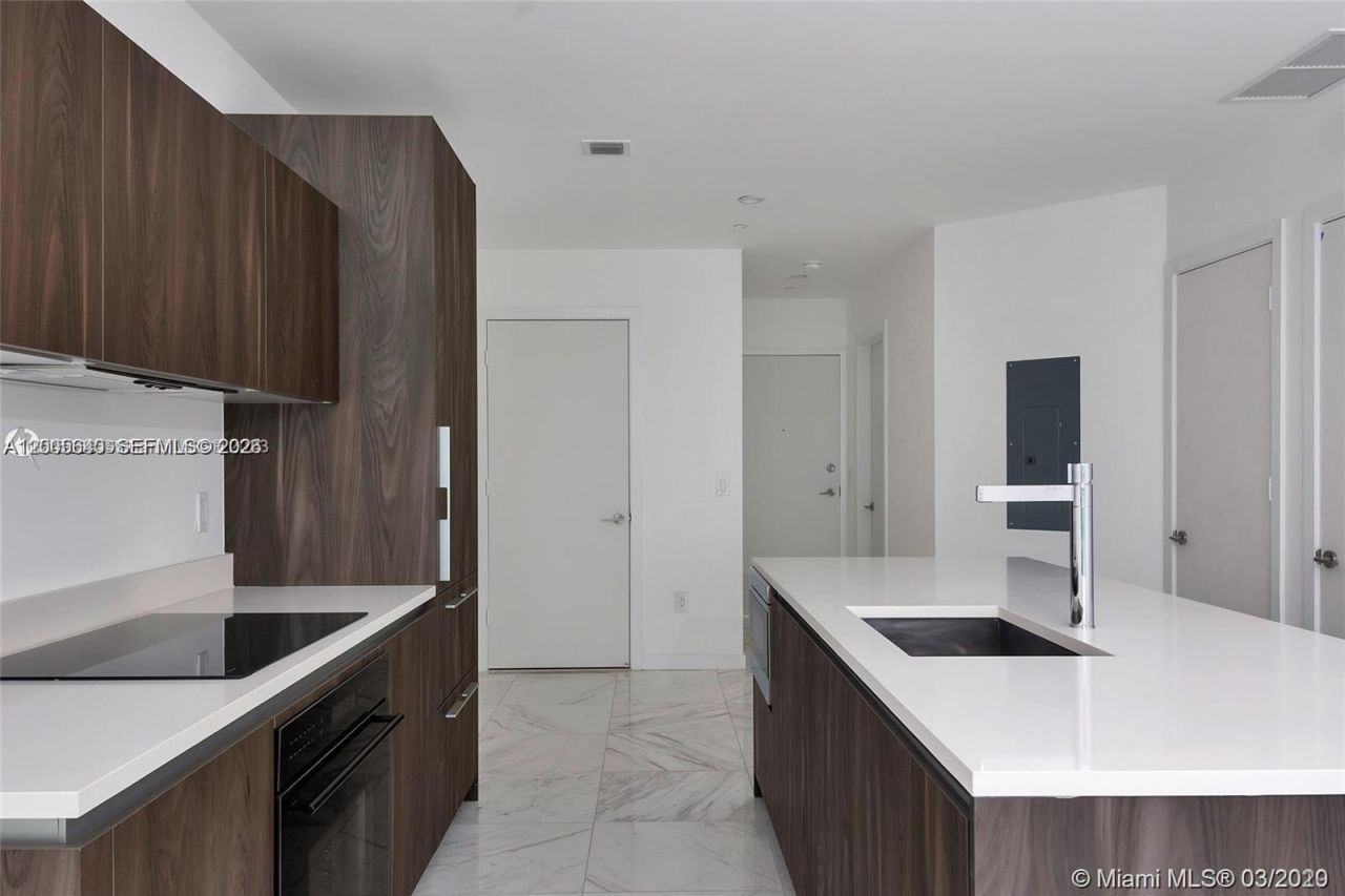 480 NE 31st St, Unit 2505, Miami, FL 33137 Photo