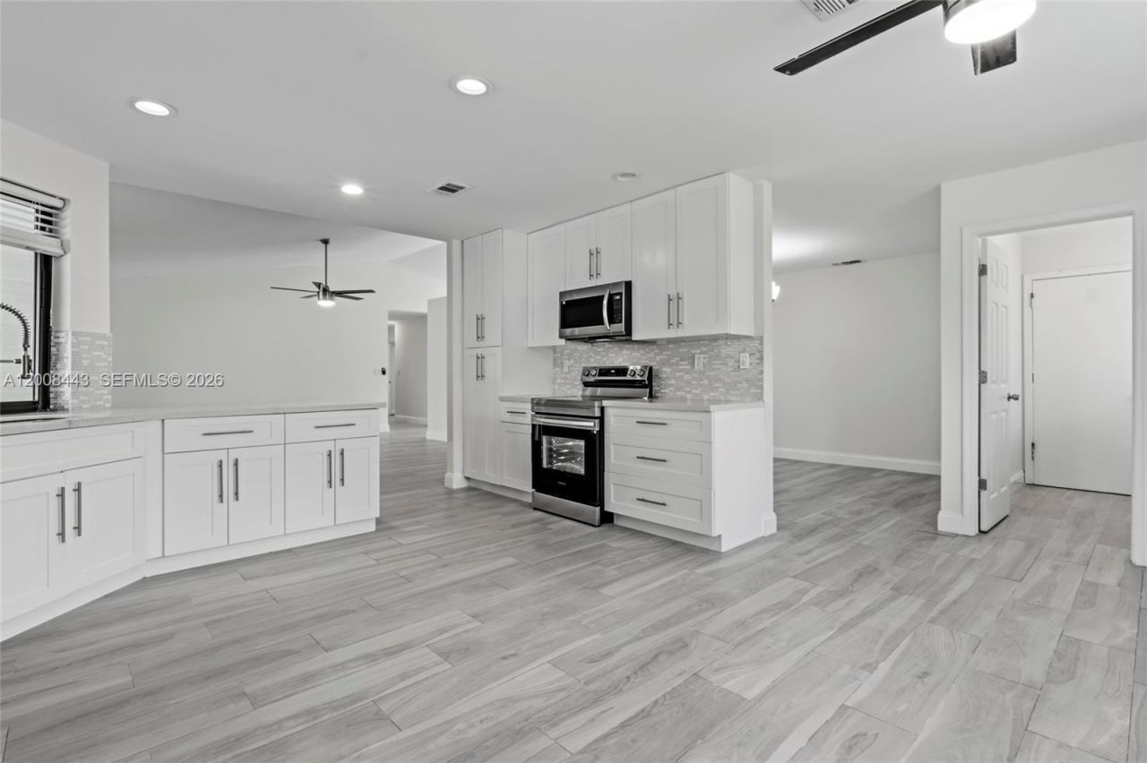 1768 NW 97th Ter, Coral Springs, FL 33071 Photo