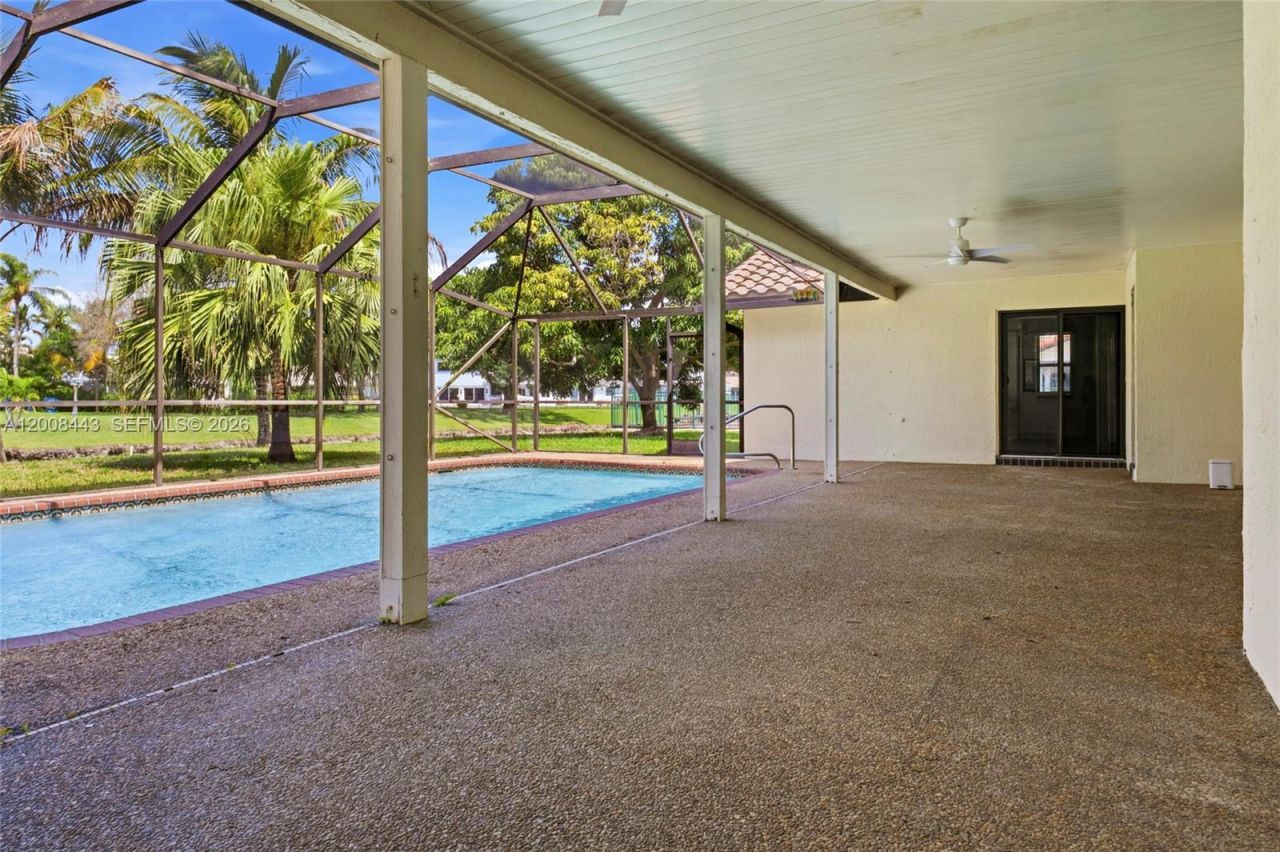 1768 NW 97th Ter, Coral Springs, FL 33071 Photo