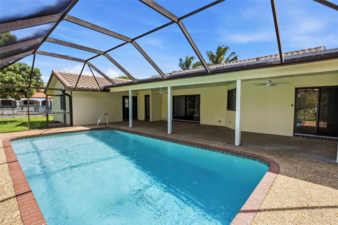 1768 NW 97th Ter, Coral Springs, FL 33071 Photo