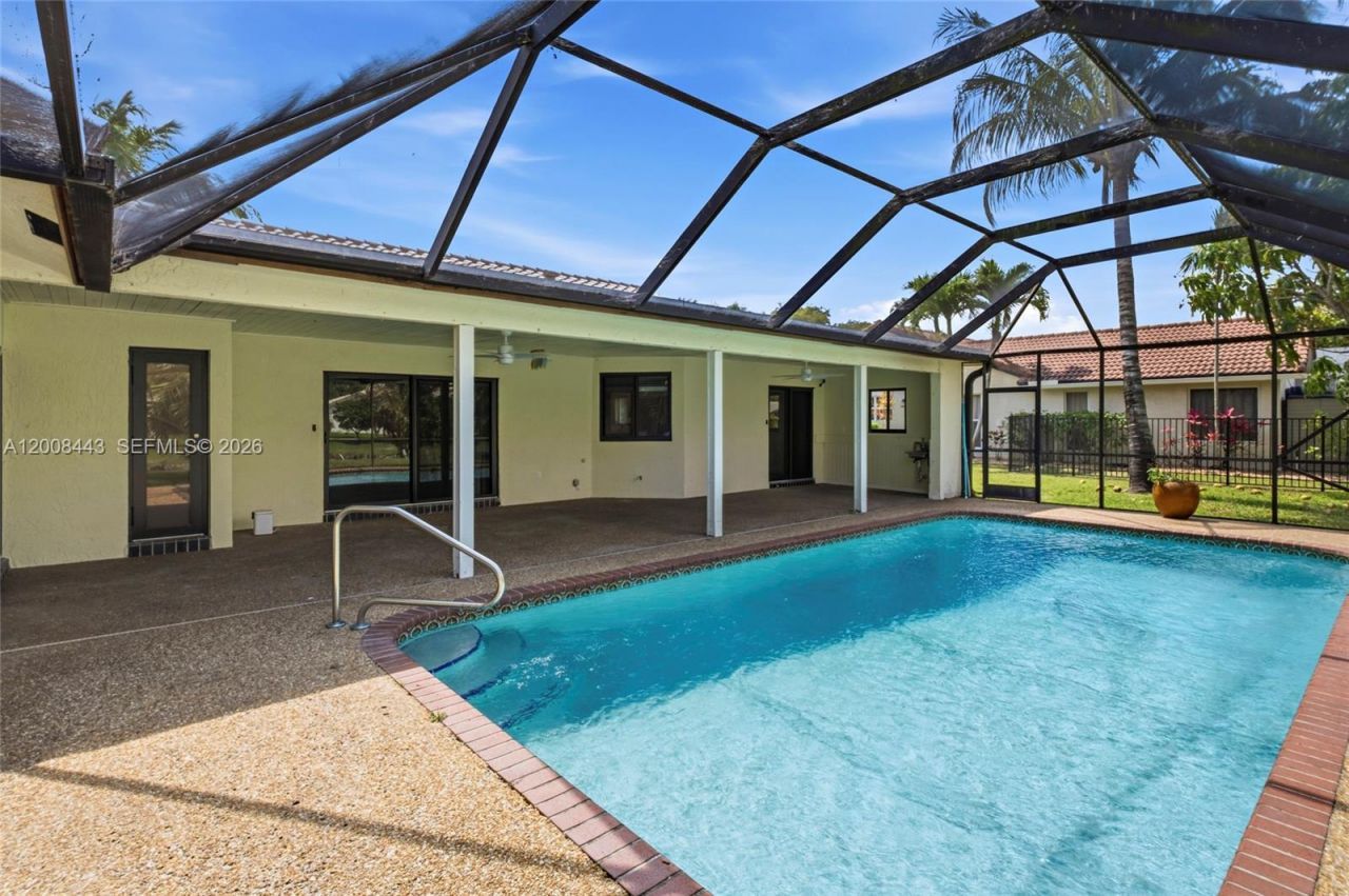 1768 NW 97th Ter, Coral Springs, FL 33071 Photo