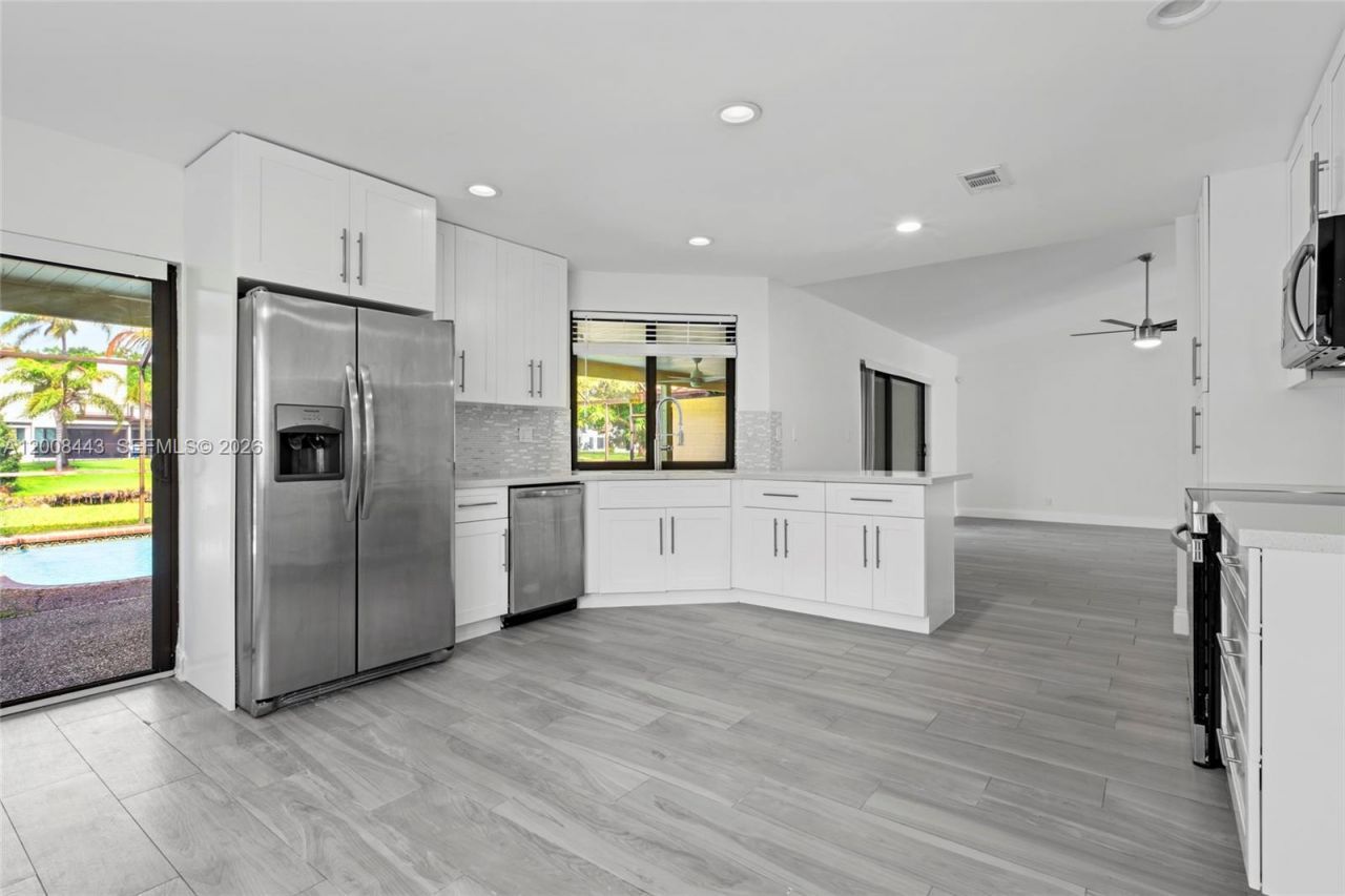 1768 NW 97th Ter, Coral Springs, FL 33071 Photo