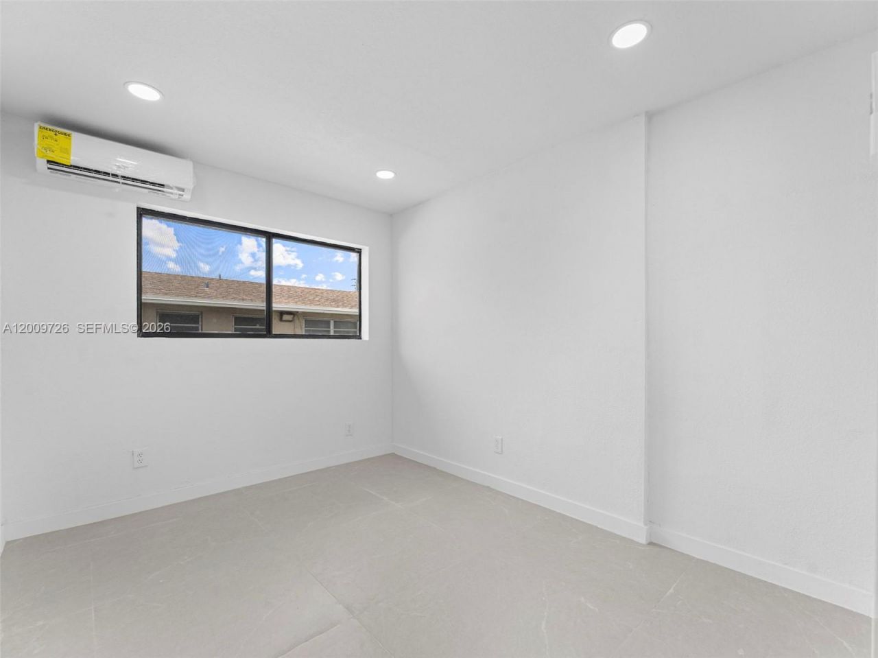 1370 W 29th St, Unit A, Hialeah, FL 33012 Photo