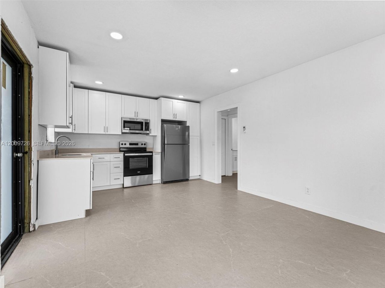 1370 W 29th St, Unit A, Hialeah, FL 33012 Photo