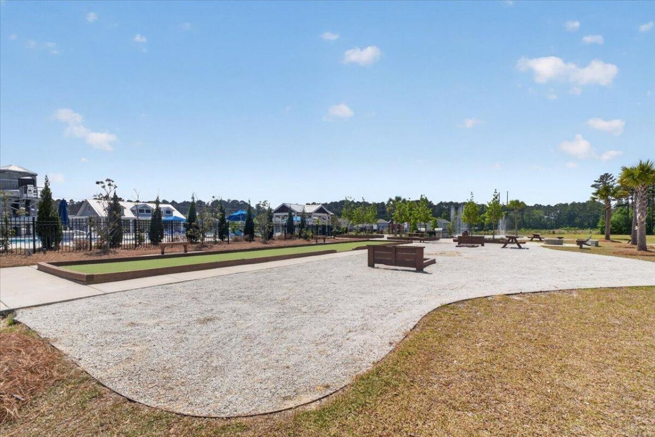 218 Watersglen Drive Photo 47