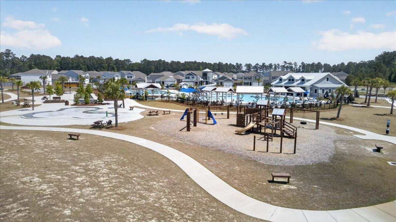 218 Watersglen Drive Photo 55