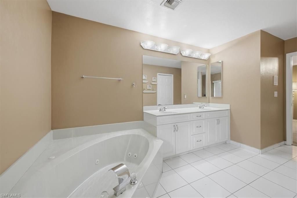 1420 Columbus Ave, Lehigh Acres, FL 33972 Photo
