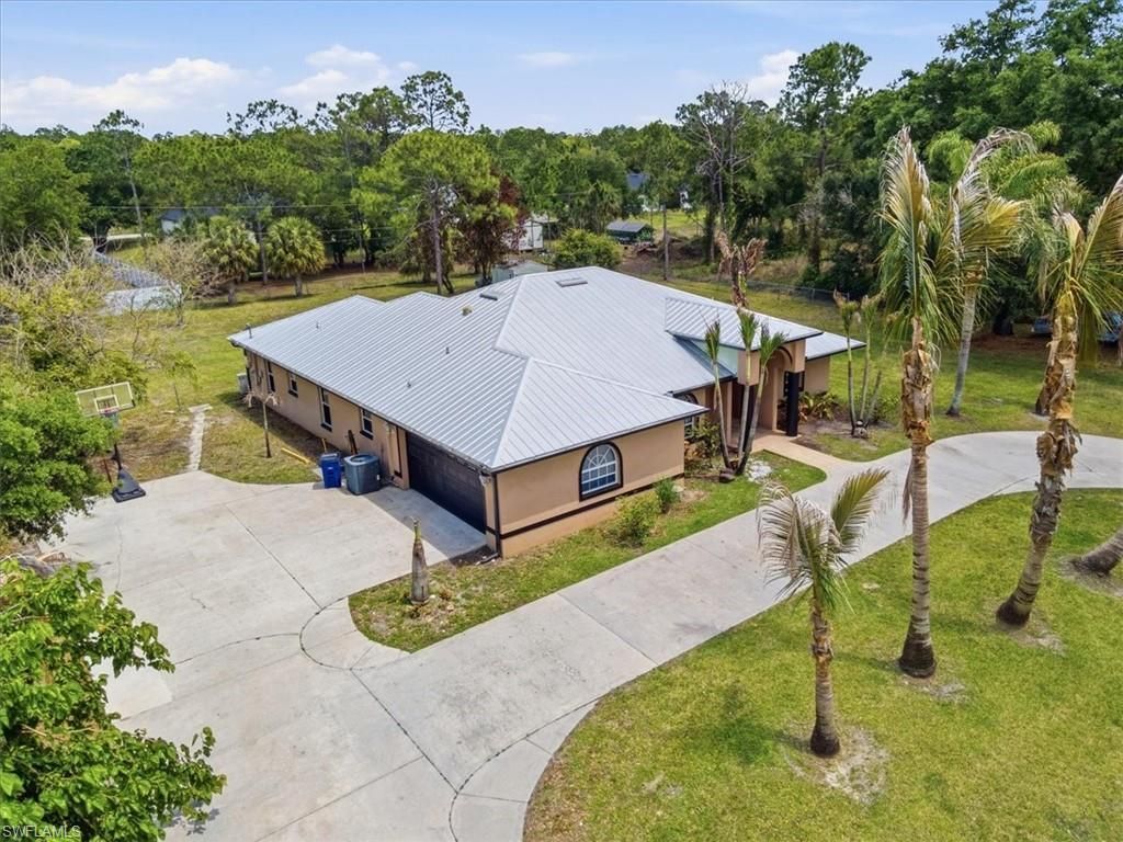 1420 Columbus Ave, Lehigh Acres, FL 33972 Photo