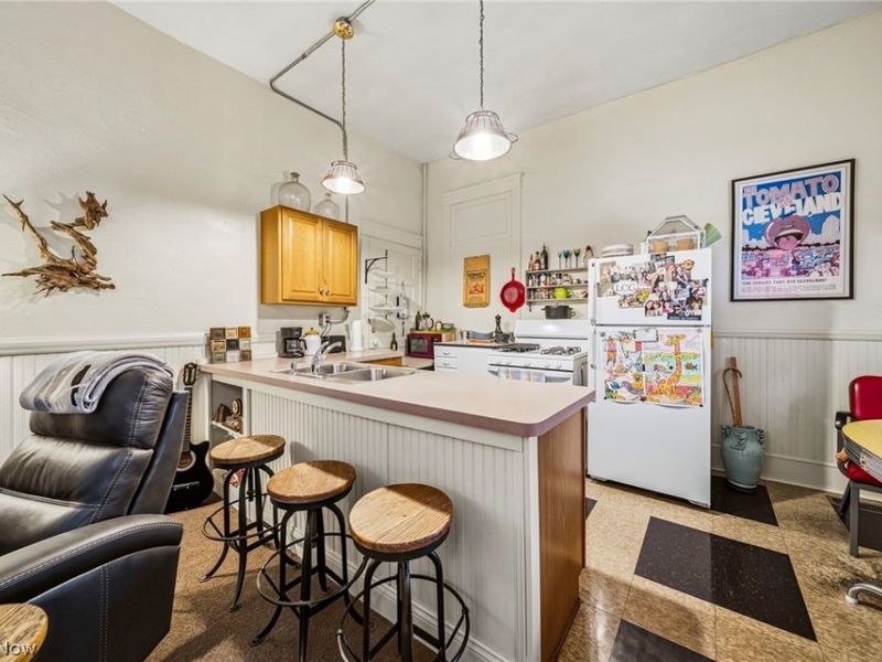 1947 Coltman Road , Cleveland, OH 44106 Photo 15