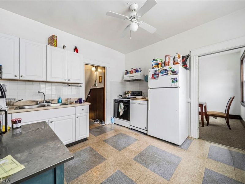 1947 Coltman Road , Cleveland, OH 44106 Photo 35