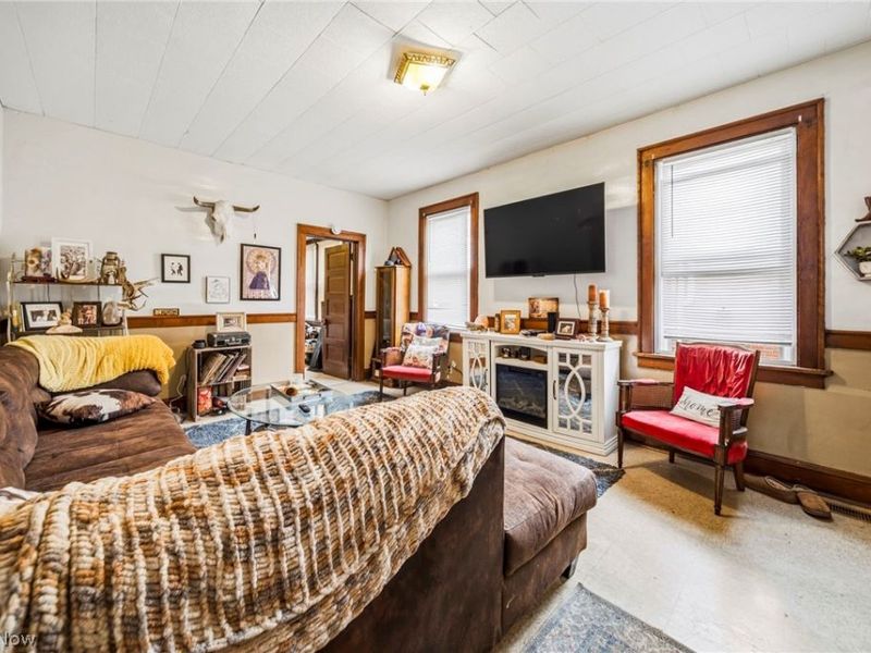 1947 Coltman Road , Cleveland, OH 44106 Photo 4