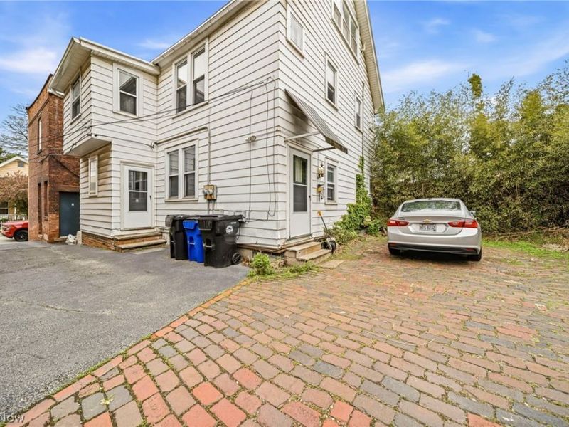 1947 Coltman Road , Cleveland, OH 44106 Photo 47