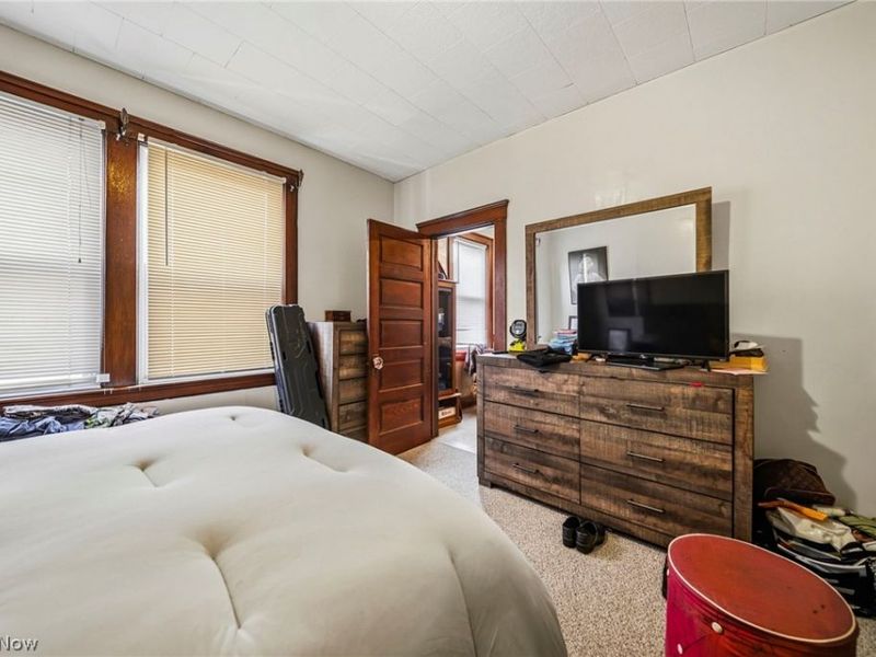 1947 Coltman Road , Cleveland, OH 44106 Photo 8