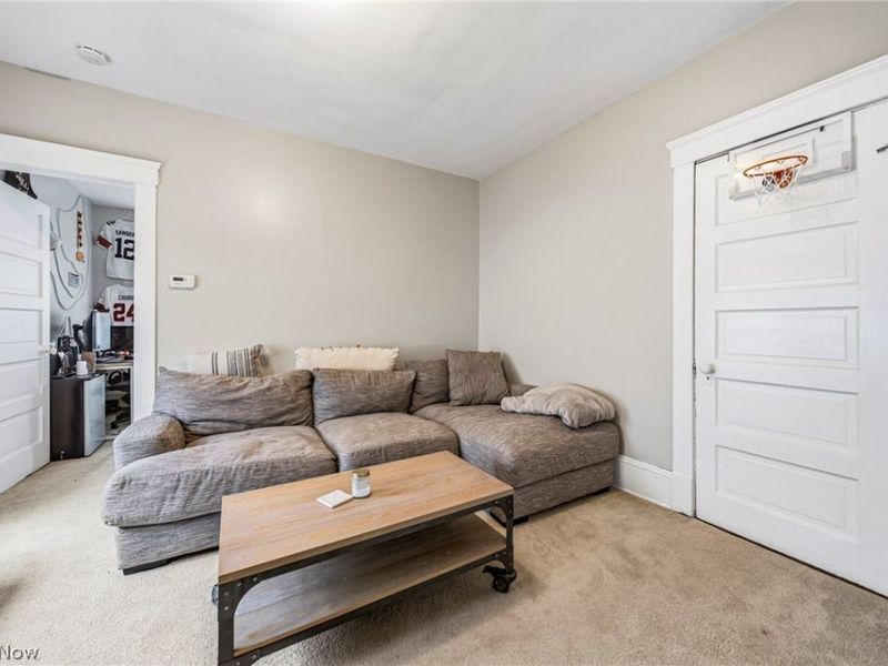 1949 Coltman Road , Cleveland, OH 44106 Photo 15