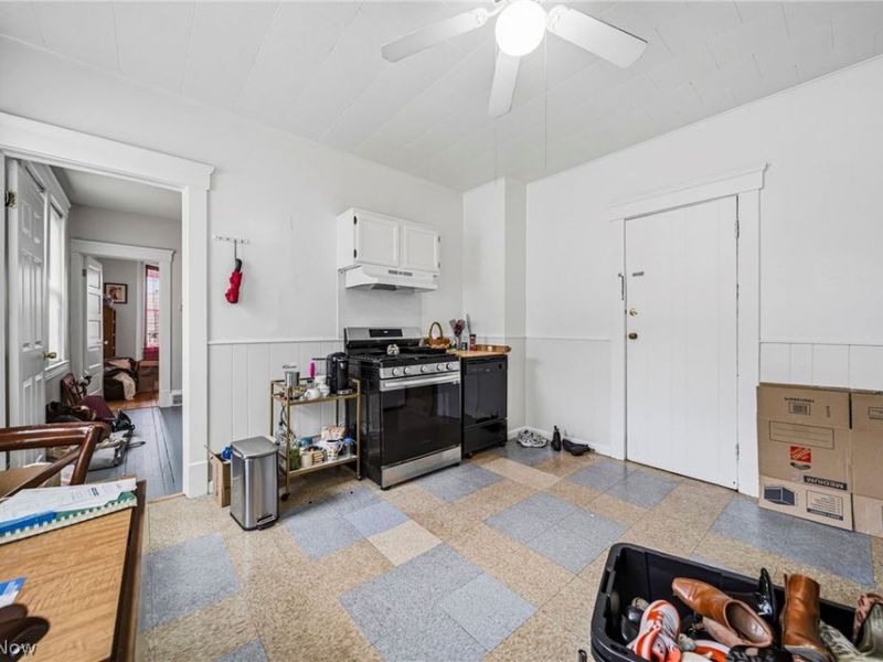 1949 Coltman Road , Cleveland, OH 44106 Photo 33