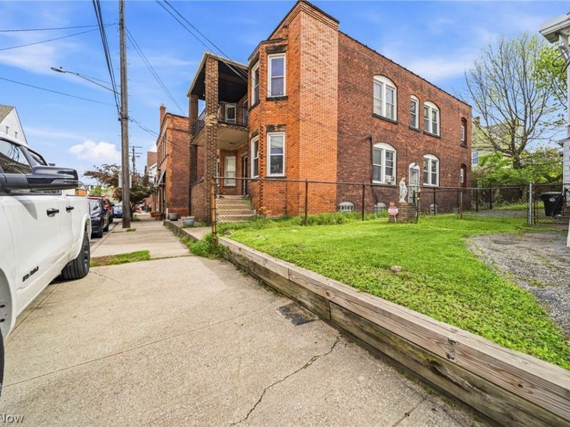 1949 Coltman Road , Cleveland, OH 44106 Photo 46