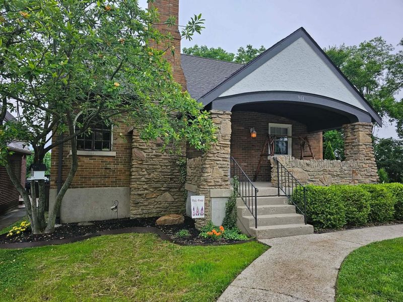 904 Clayton Court, Bellevue, KY 41073 Photo 3