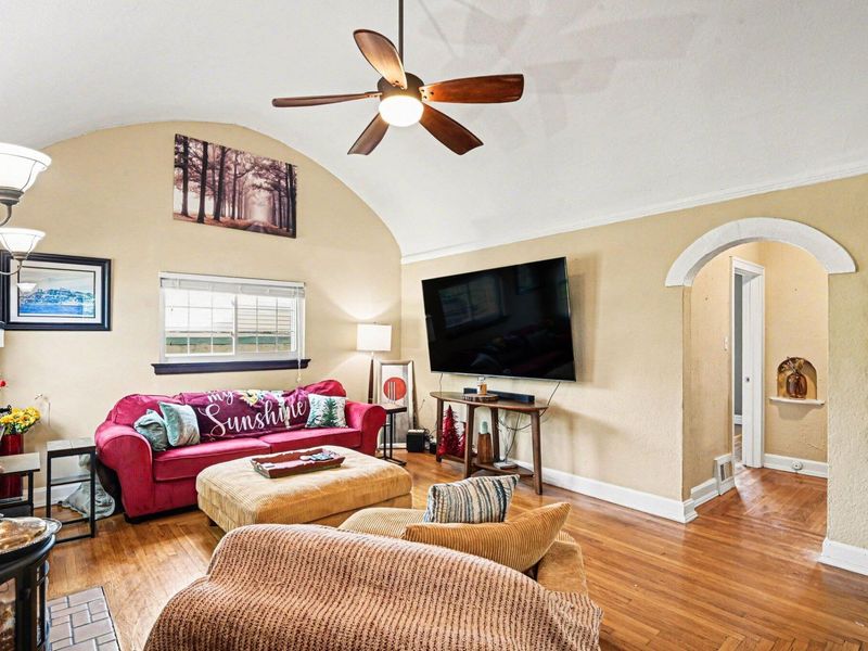 904 Clayton Court, Bellevue, KY 41073 Photo 7