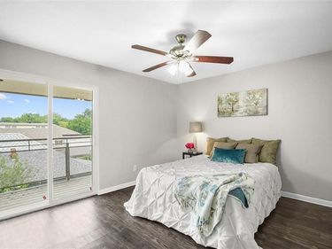 4502 Gaston Avenue, Unit 319, Dallas, TX 75246